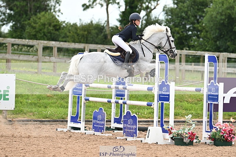 240630A-140307-13981 - Cls 25 HOYS 138cm Qualifier