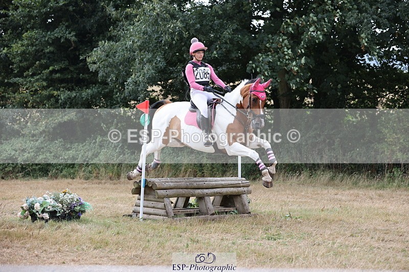 250824A-130334-36907 - 2085-Izabelle.Woodman