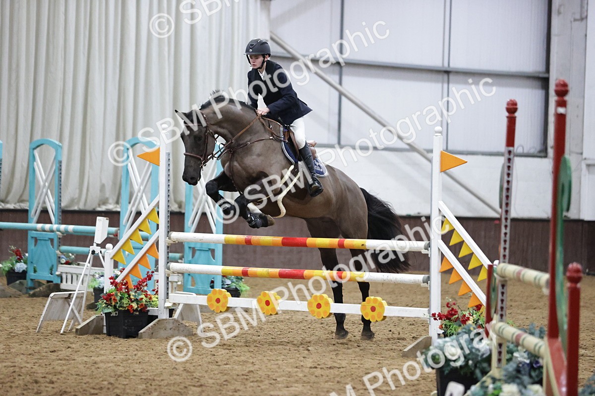 SBM_000526 - Class 3 - Nupafeed Supplements Senior Discovery/ 1m Open