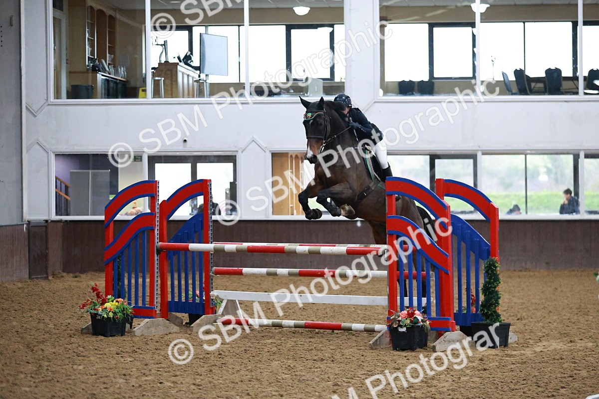 SBM_004323 - Class 17 - Senior Newcomers - 1.10m