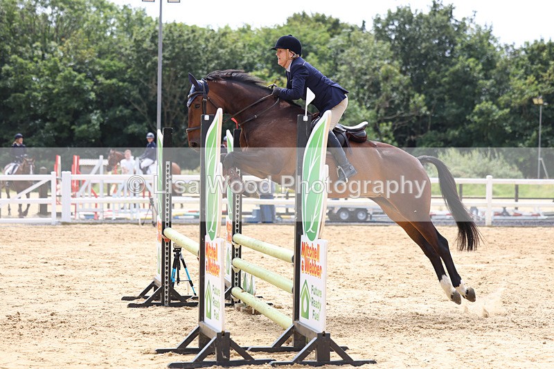 3E7A3914 - Class 9: 80cm Senior