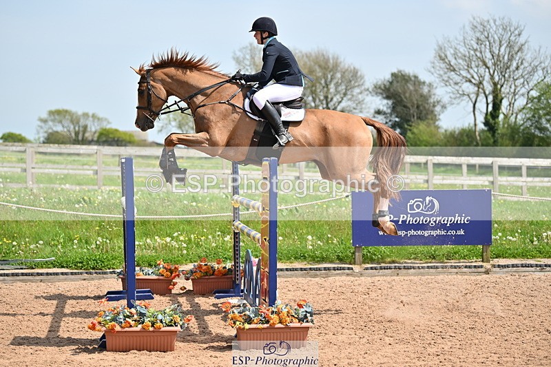 240510A-141159-07963 - Cls 23 Talent Seeker Inc 7yr old 14.10 to Finish