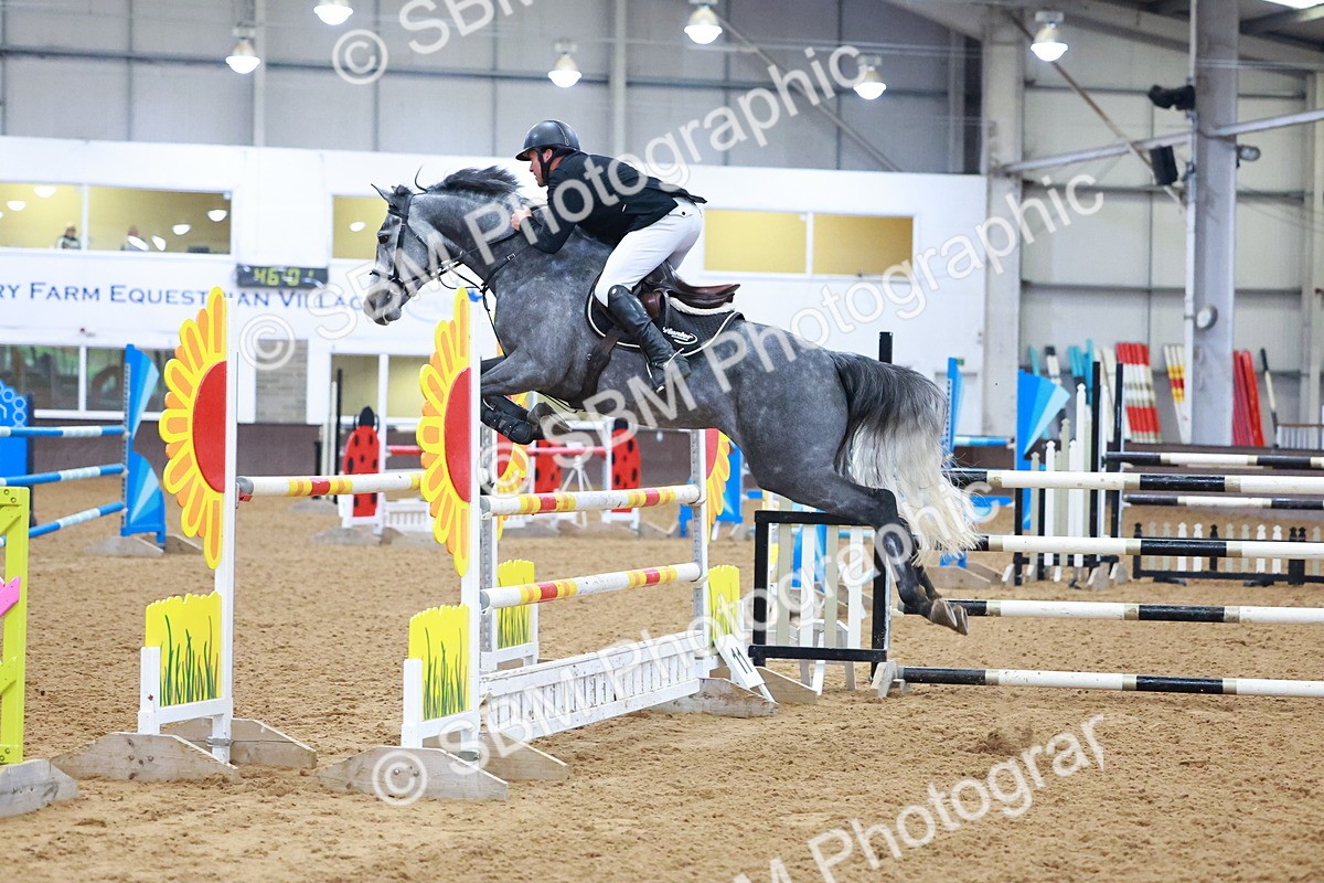SBM_001988 - Class 5 - Senior Foxhunter 1.20m