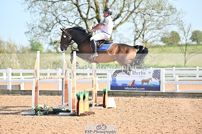 240509A-173240-03397 - Cls 6 1.10m National Am Quali and Open