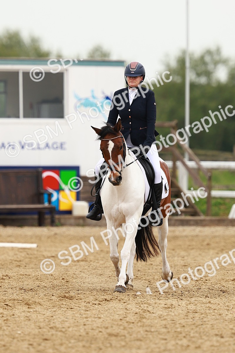 SBM_001055 - Class 6 - Novice 4