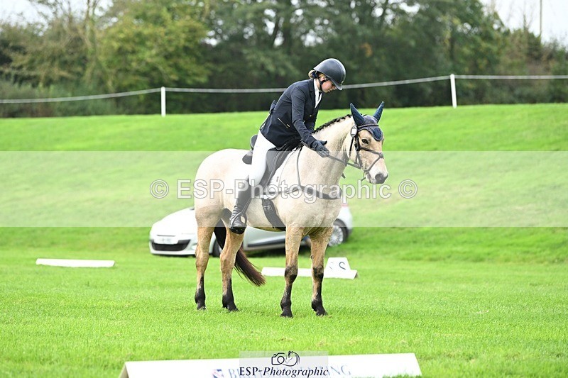 241024-102350-03011 - 409-Chloe.Dunn-TOWERHILL.SHAMIE