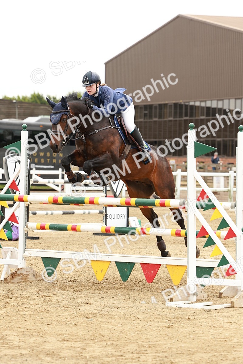 1I0A8018 - Class 5 - Senior Foxhunter 1.20m