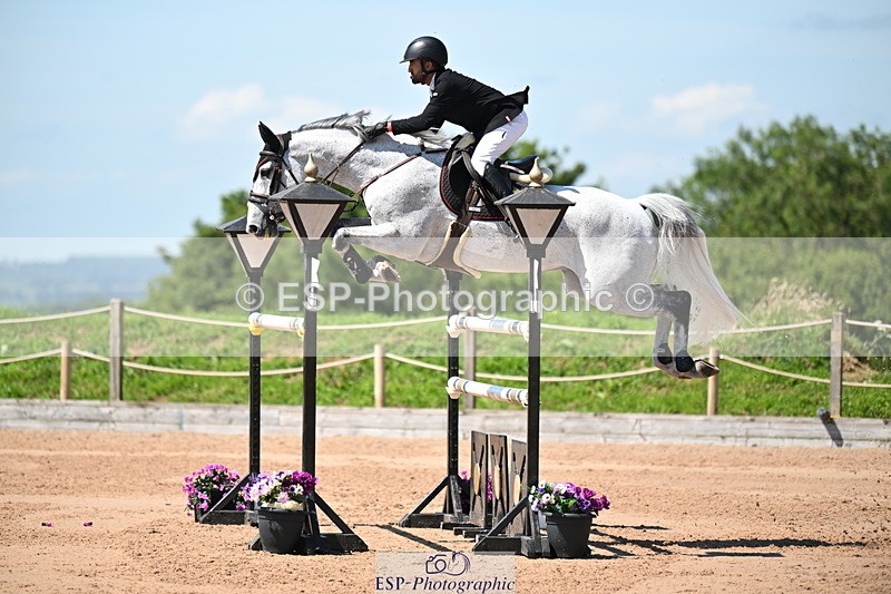 240719A-120015-10701 - Cls 2, 3 Star Small Tour 1.40m