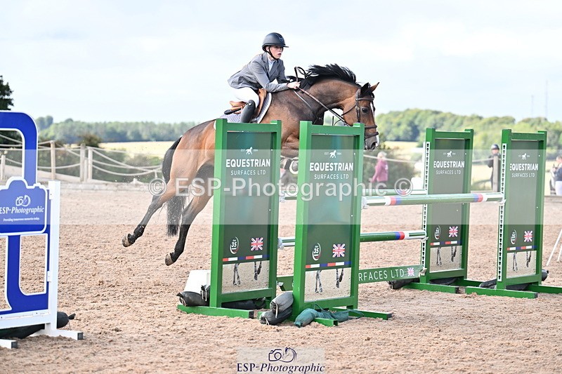 250827B-134219-00632 - Cls 4 Snr Newcomers 1.10m