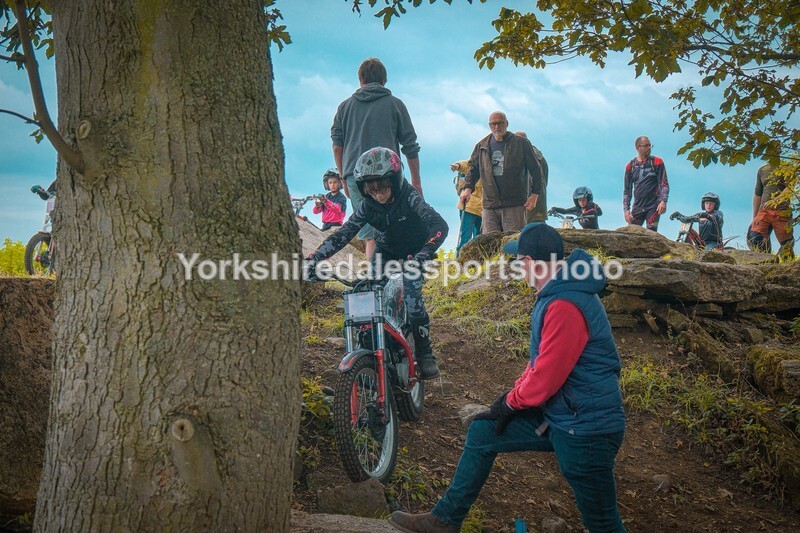 DSCF0406 - Ripon MC Trial 27/09- kids