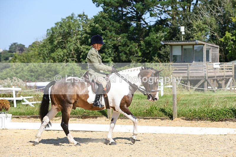 1X9A8109 - Class 12: Coloured Ridden