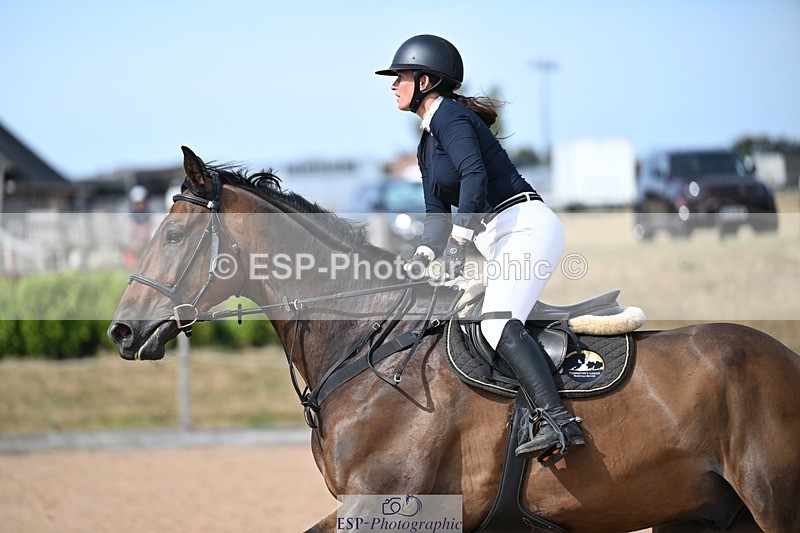 260802-163555-11934 - Cls 53 Foxhunter