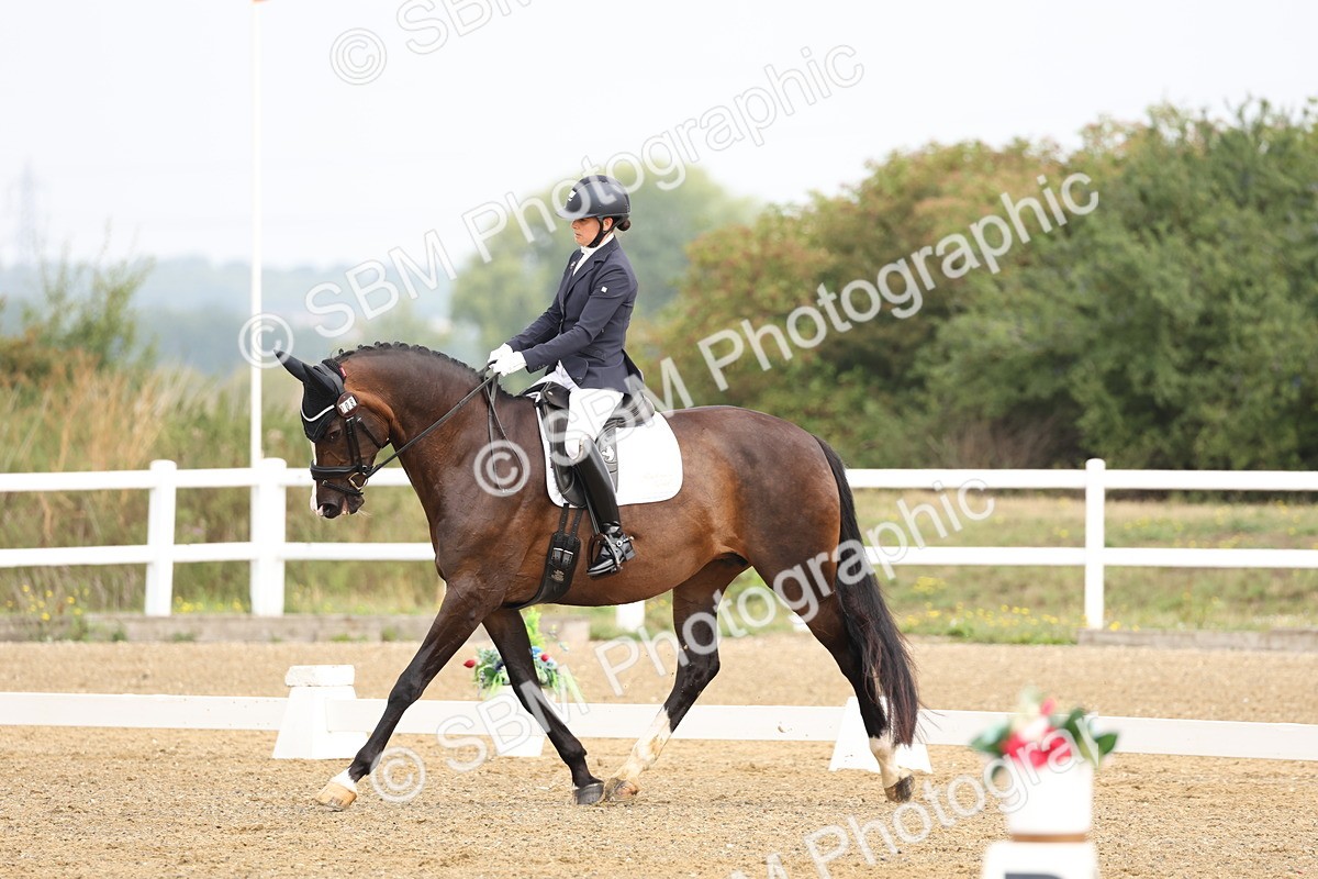 SBM_005495 - Class 6 - Novice 6 - 9.30-10.12