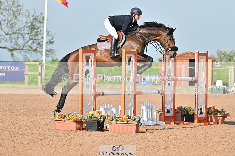 240512A-084951-16506 - Cls 47 Snr 1.20m Open