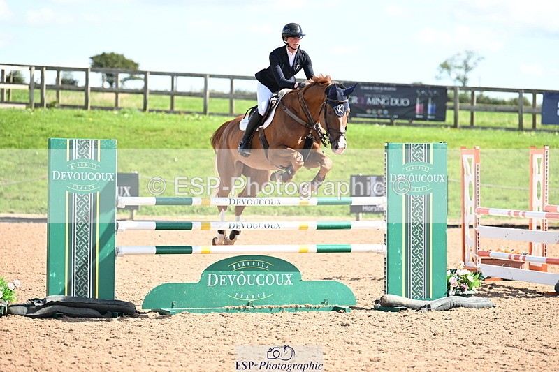 240913A-121835-04339 - Cls 15 Snr Foxhunter