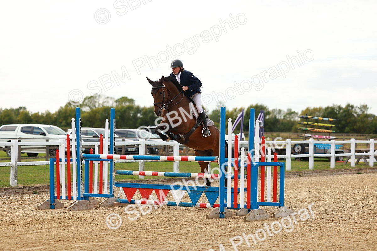 SBM_001767 - Class 4 - Senior Newcomers - 1.10m