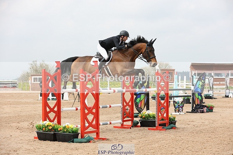 250424-114812-05062 - Cls 1 - 2 Star Small Tour