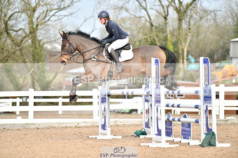 240124A-123512-00486 - Cls 3 Newcomers & 1.10m Open