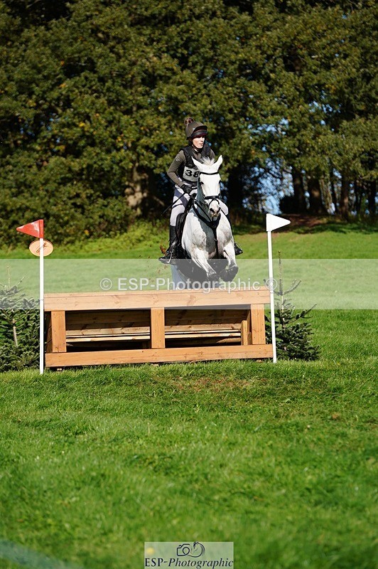 241026-115710-13161 - 389-Sophie.Hilliard-SILVER.LEADER