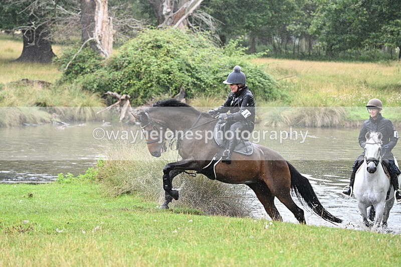 WJ7_7979 - Time at Water 11:06 to 11:21