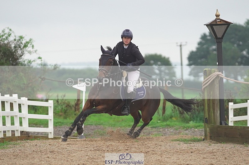 231017A-160514-07765 - Cls 31 Snr 1m Derby