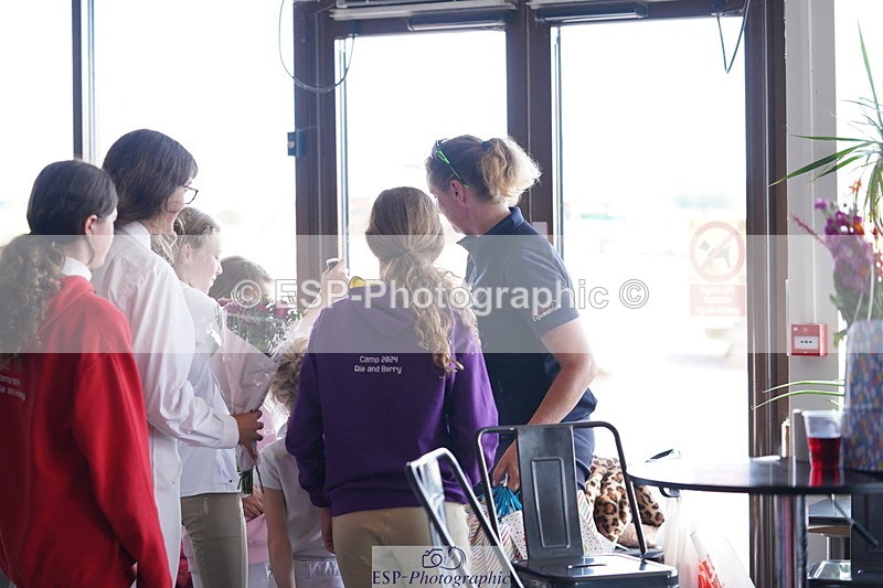 240809A-153528-01398 - Awards