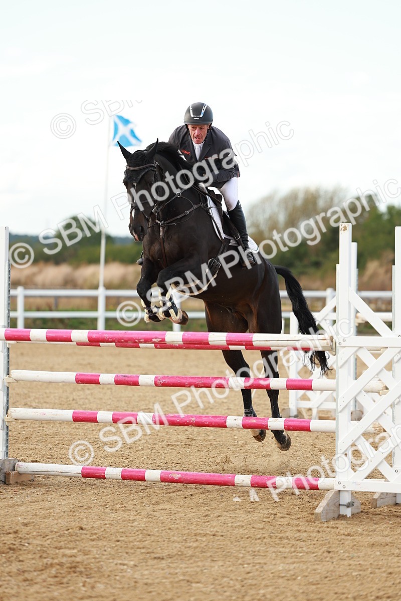 SBM_002141 - Class 5 - Senior Foxhunter - 1.20m