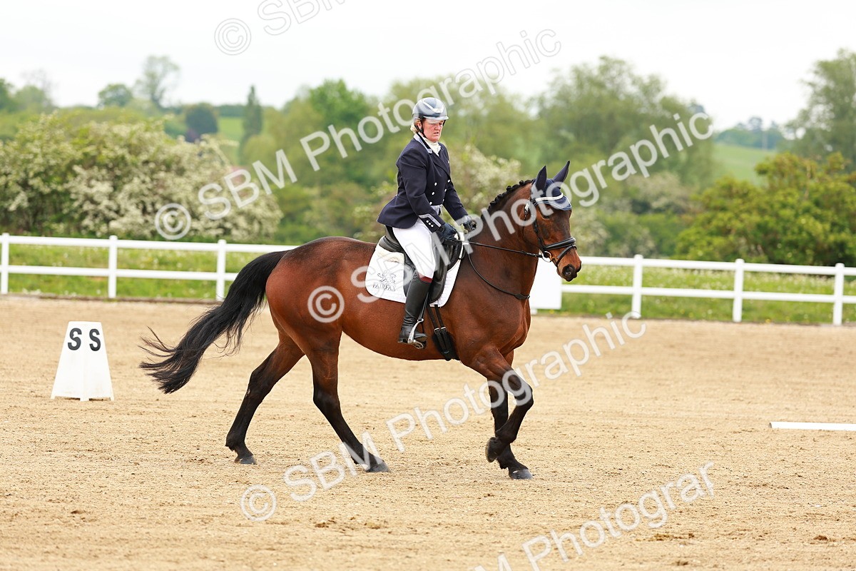 SBM_005046 - Class 16 - Novice 6