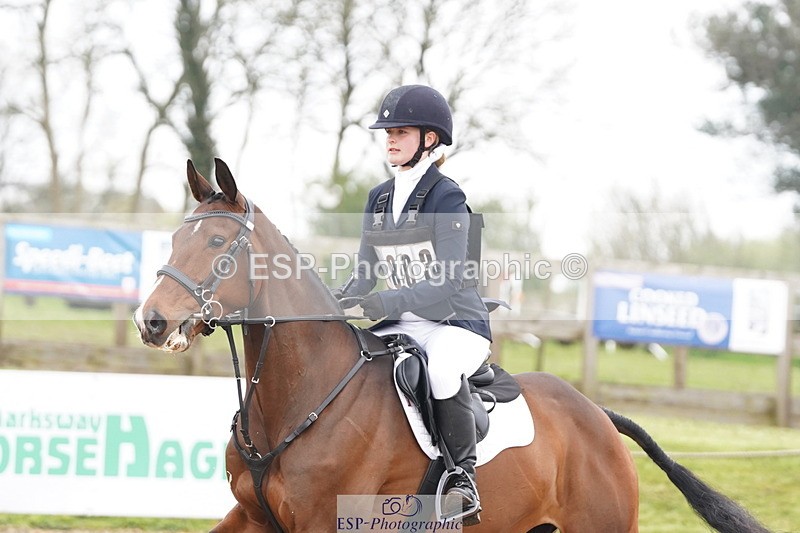 250419-125912-10939 - 803-Sophie.Parker-LANGALLER.LOVEDAY