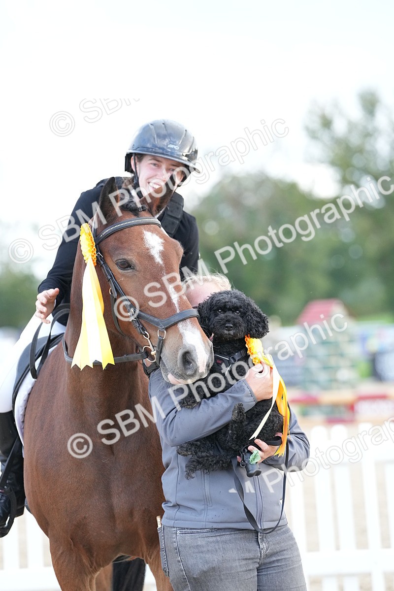 SBM_29206 - J43 - Horse & Hound Open 50cm