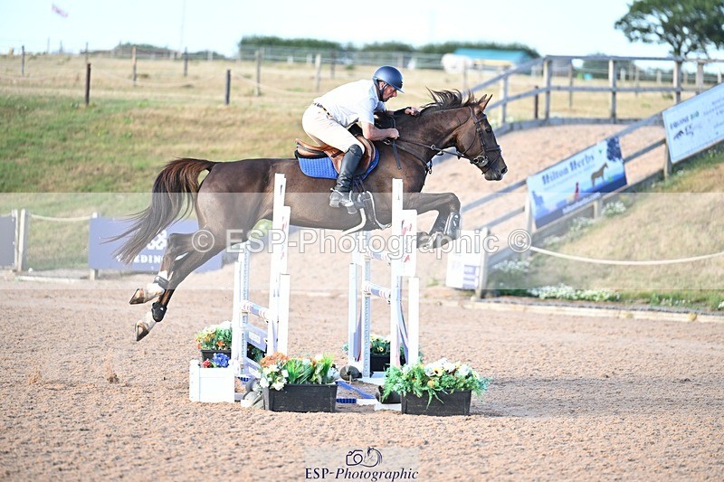 260731-193331-07166 - Cls 15 Snr Foxhunter