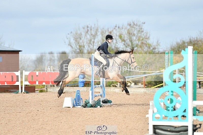 251026-115524-02681 - Cls 23+24 80cm Club and Schools