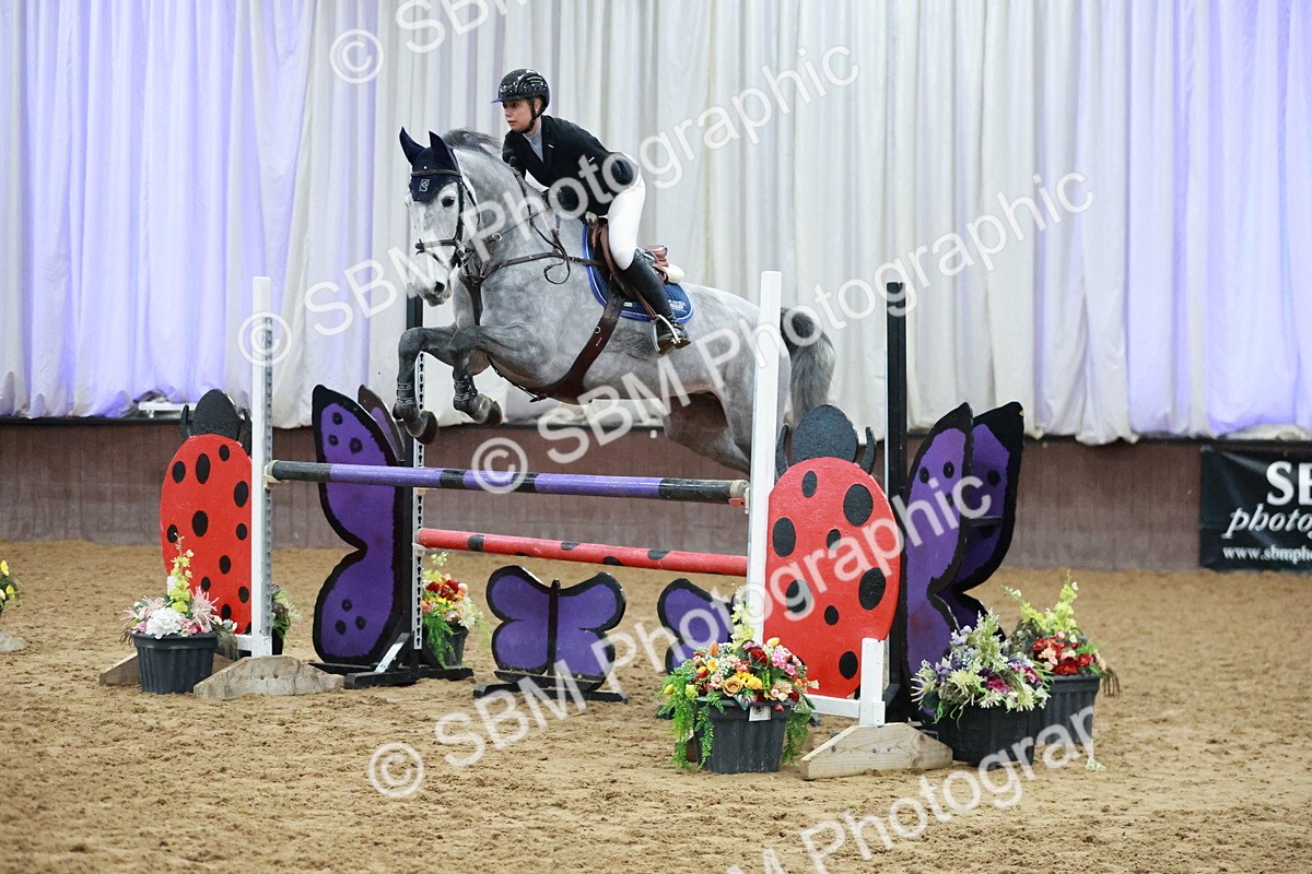 SBM_004402 - Class 17 - Senior Newcomers - 1.10m