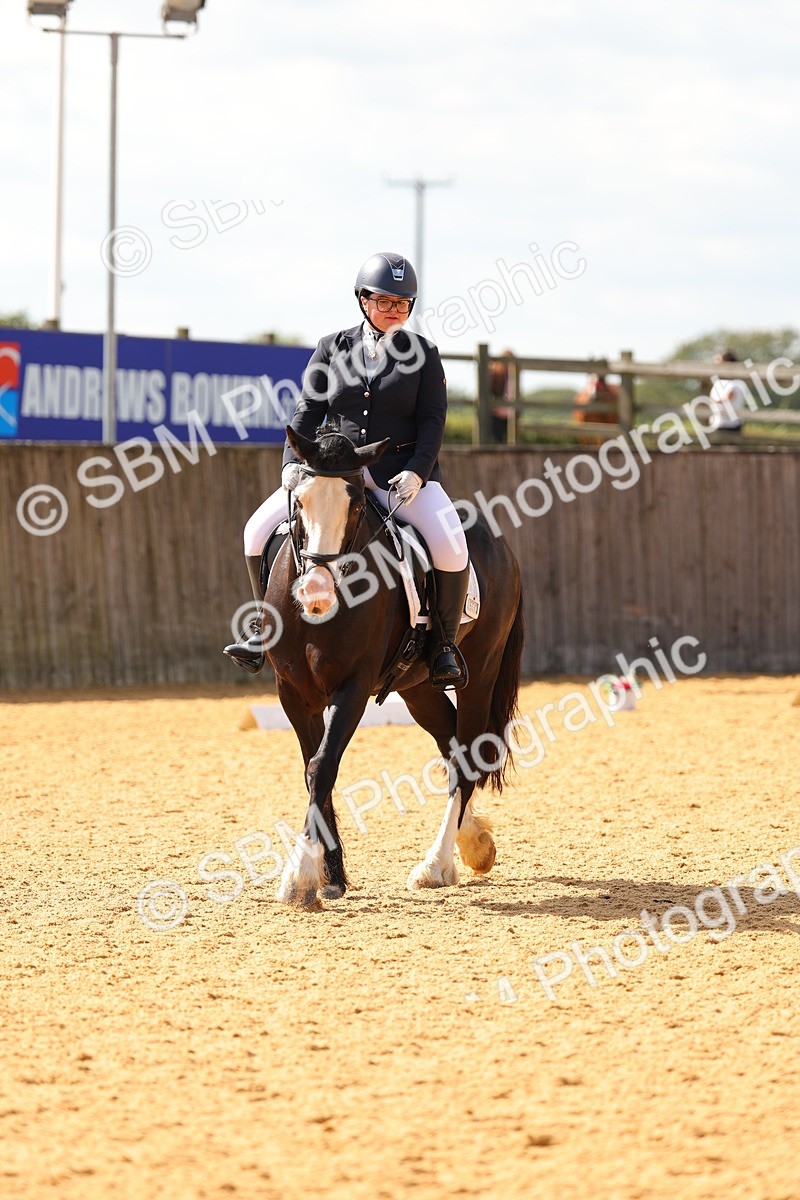 SBM_43919 - D6 - Small Tour Championship - Intro C
