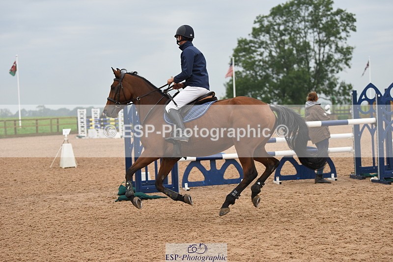 230916A-103440-03843 - Cls 14 Snr Foxhunter