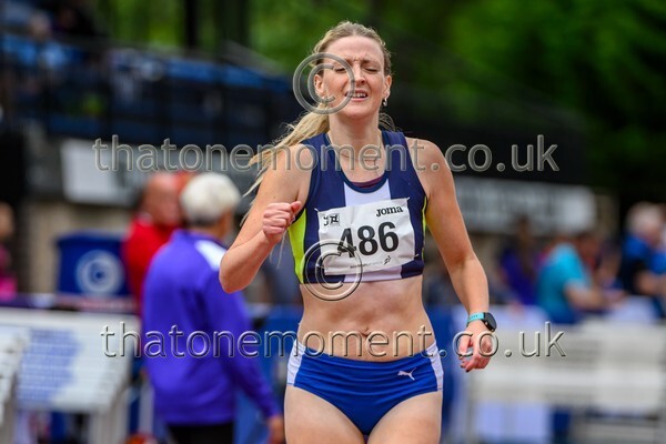 CEM26-926172 - Track Female Set Two