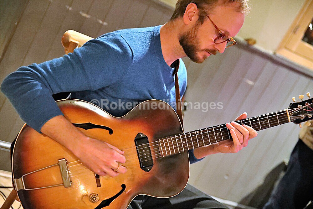Joe-9 - Joe Webb Music