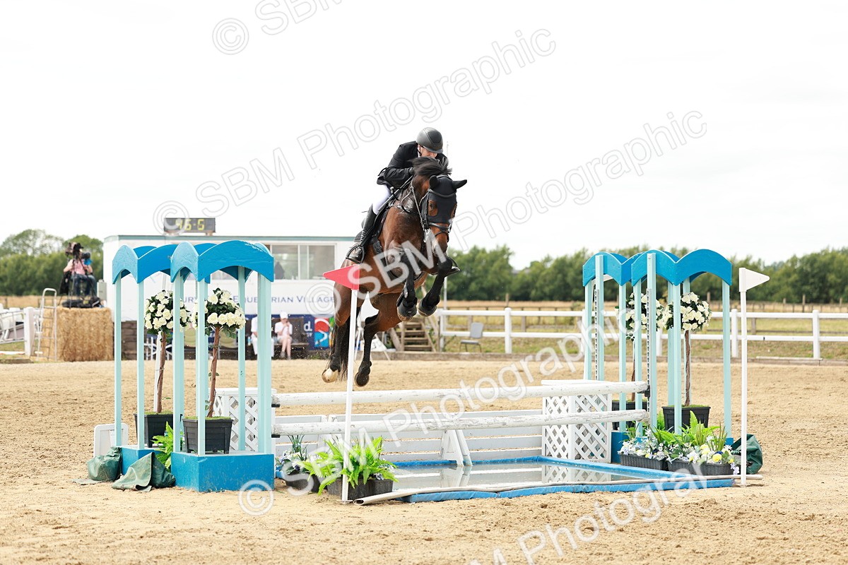 SBM_019058 - Class 21 - Senior Newcomers Championship 2d Rd