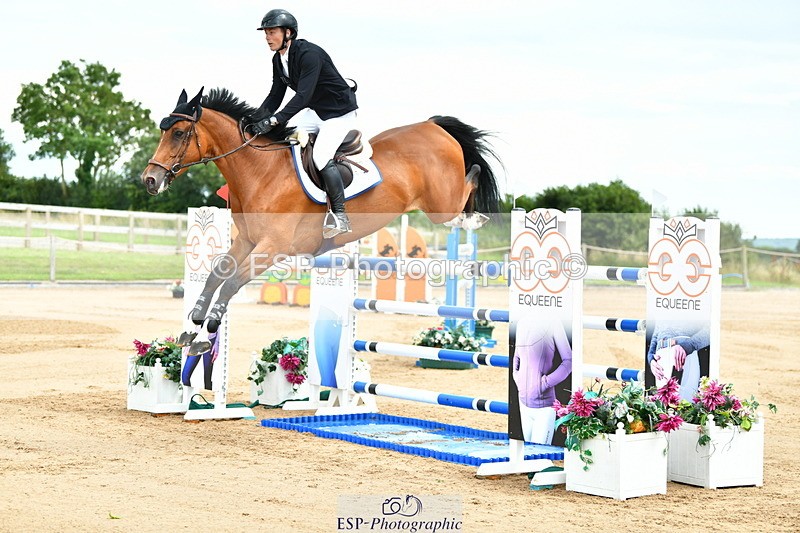 230720A-144753-03563 - Cls 9, 2 Star Big 1.40m Start to break