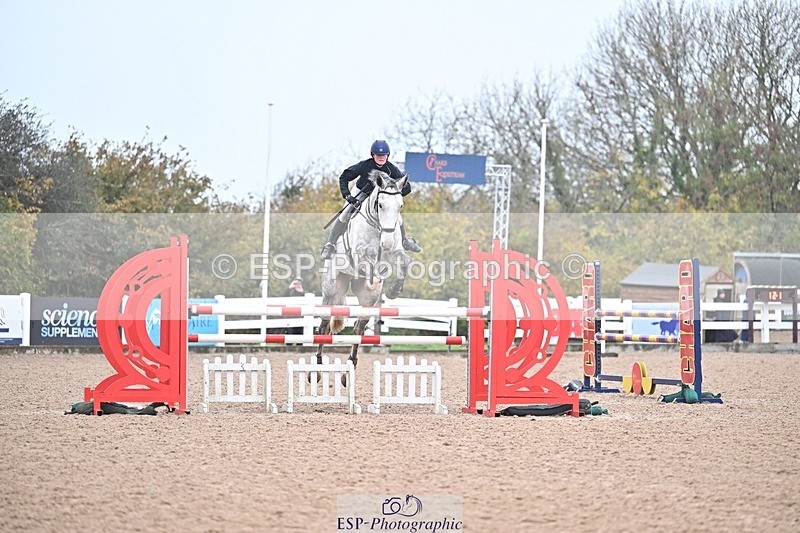 251029-115058-00389 - Newcomers and 1.10m