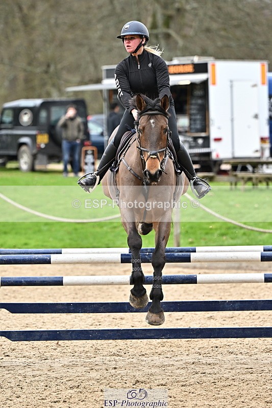 250201A-131602-00771 - Cls 03 Local Horse 110cm