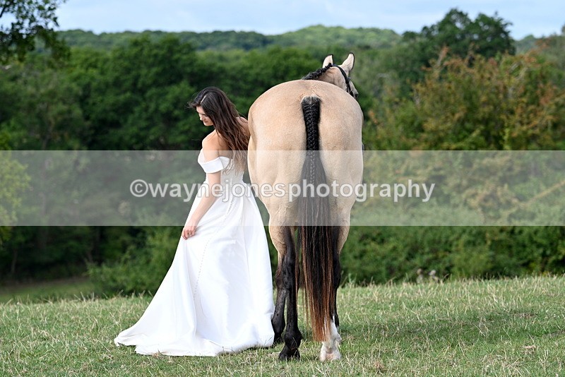 WJ7_6253 - Zoe & Fred Wedding Dress Shoot 09-08-25