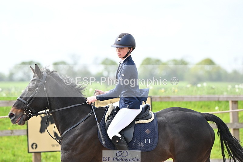 240506A-114358-08587 - Cls 4 Blue Chip Pony Newcomers & 1m Open