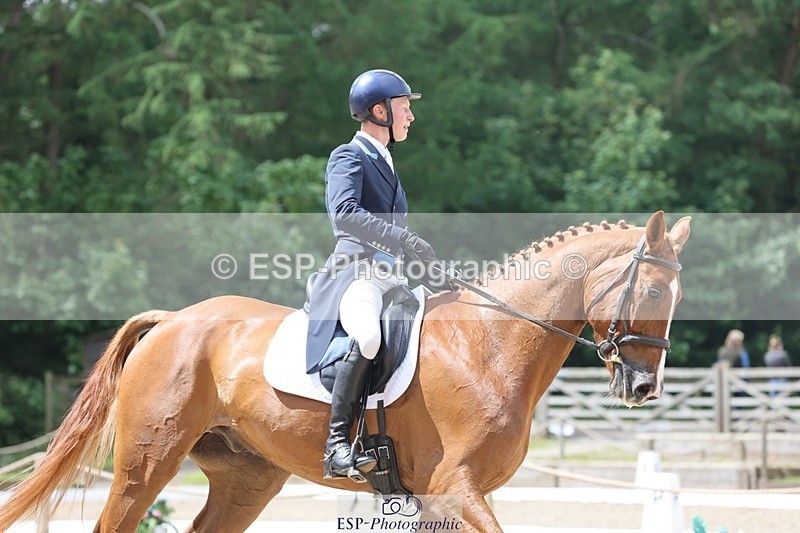 240523-120018-03672 - 221-LAGANS_RICE_STAR-Oliver_Thompson