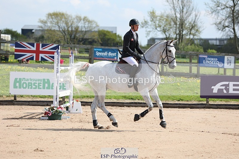 250427-123518-16659 - Cls 12 - 2 Star Big Tour L Ranking GP start to break