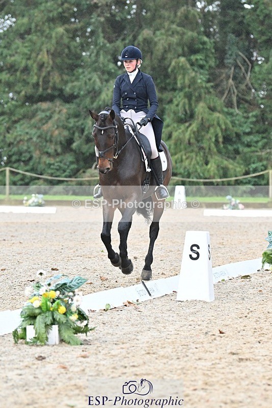 231019-151220-04721 - 131-GIANNA-Hannah.Ingham-DR