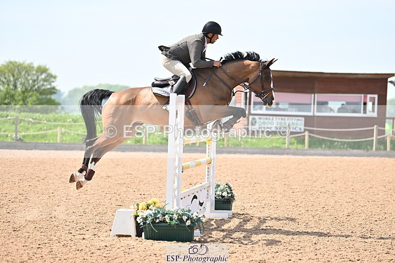 240510A-144912-08142 - Cls 23 Talent Seeker Inc 7yr old 14.10 to Finish