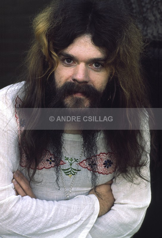 WIZZARD - W..