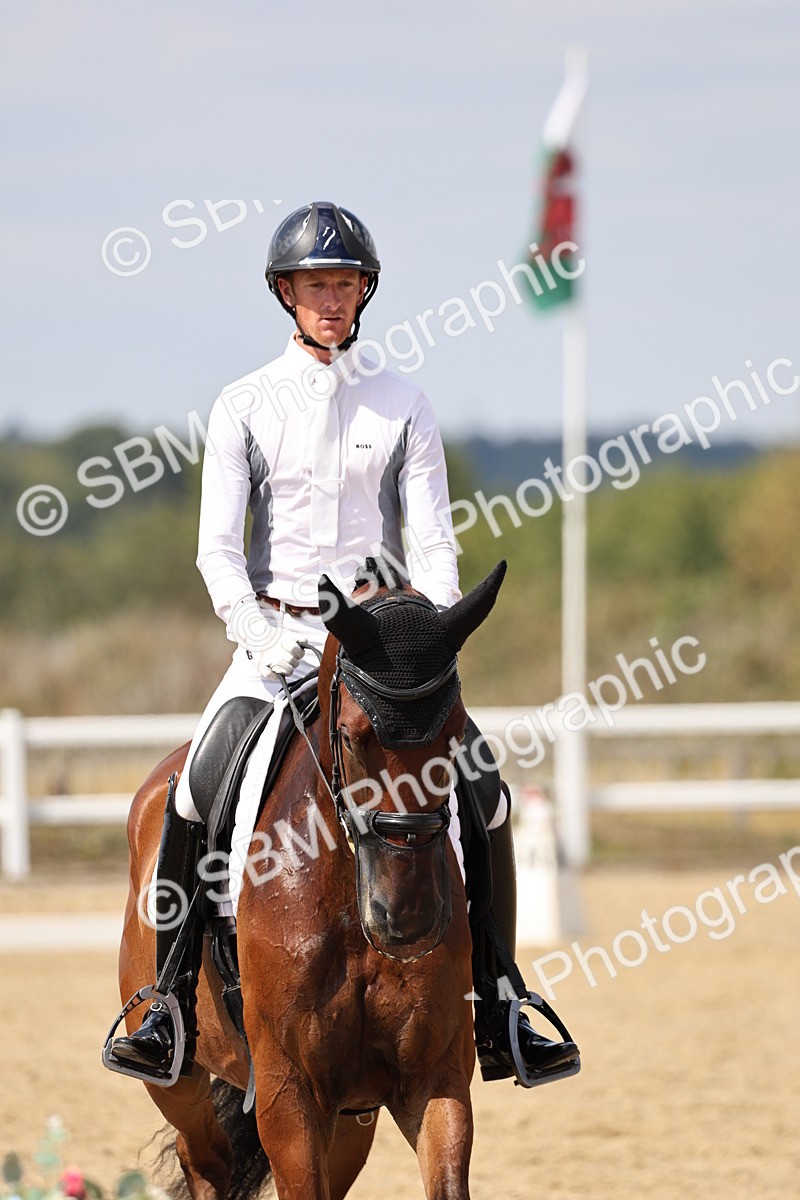 SBM_018779 - Class 16 - Novice 5 - 12.08-13.11