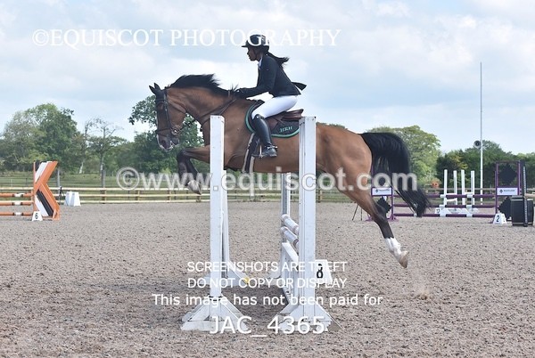 JAC_4365 - CLASS 3 Senior British Novice/ 90cm Open